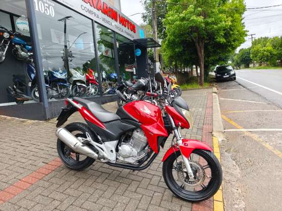 HONDA-CB 300R-2011