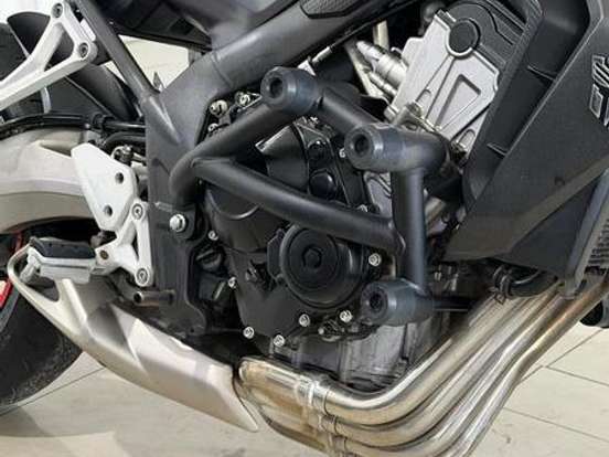 HONDA-CB 650 F HONDA-CB 650 F-2014