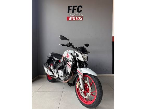 HONDA CB TWISTER 
