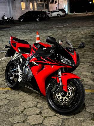 HONDA CBR 1000RR FIREBLADE 