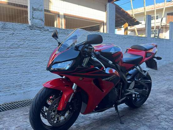 HONDA-CBR 1000RR FIREBLADE HONDA-CBR 1000RR FIREBLADE-2006