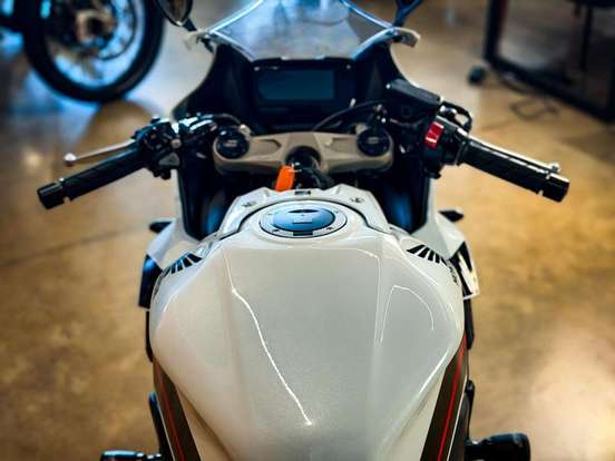 HONDA-CBR 650R ABS-2024