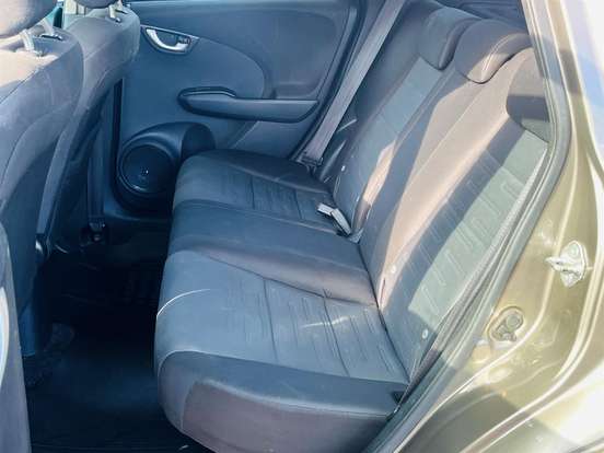 HONDA-FIT-2013
