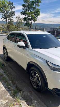 HONDA-HR-V-2023