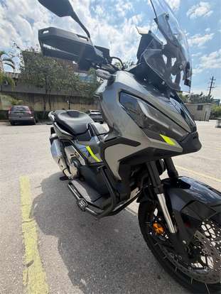 HONDA-X-ADV-2024