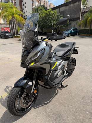 HONDA-X-ADV-2024