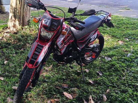 HONDA-XR 200R HONDA-XR 200R-2000