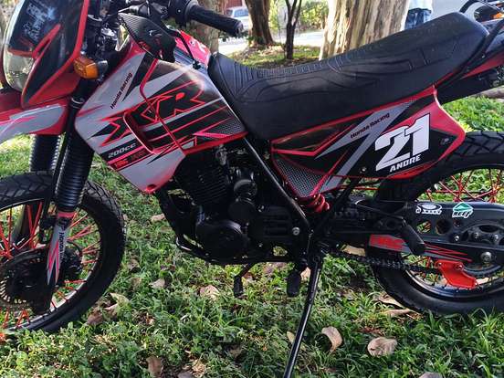 HONDA-XR 200R HONDA-XR 200R-2000