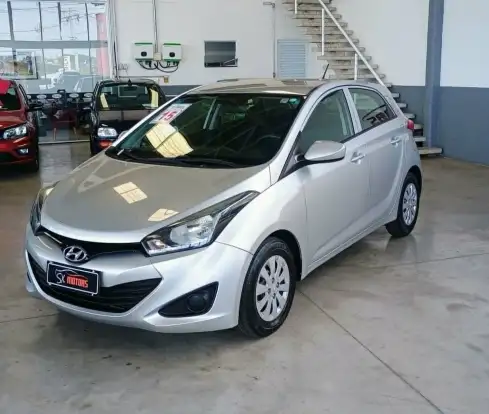 HYUNDAI-HB20-2015