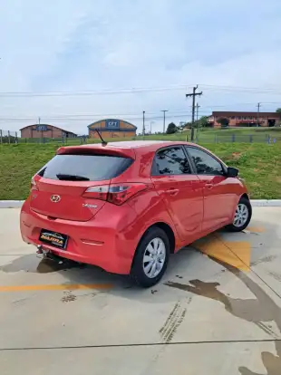 HYUNDAI-HB20-2013