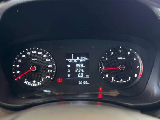 HYUNDAI-HB20-2025