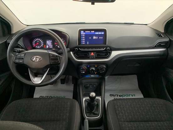 HYUNDAI-HB20-2023