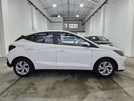 HYUNDAI-HB20-1.0 12V FLEX COMFORT PLUS MANUAL HYUNDAI-HB20-2025