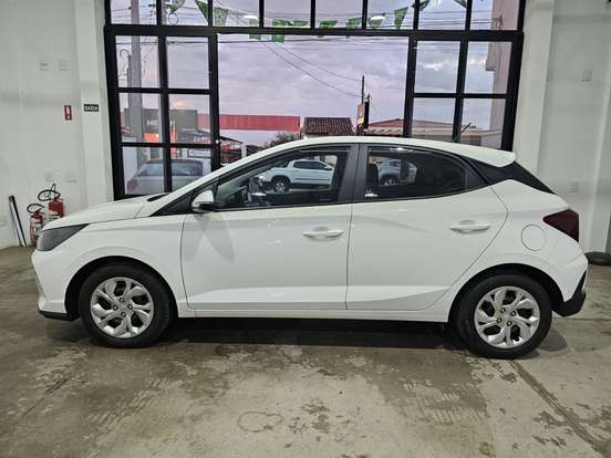 HYUNDAI-HB20-1.0 12V FLEX COMFORT PLUS MANUAL HYUNDAI-HB20-2025