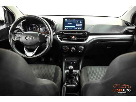 HYUNDAI-HB20-2021