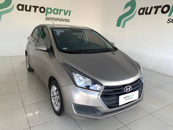 HYUNDAI HB20 1.0 COMFORT PLUS 12V FLEX 4P MANUAL