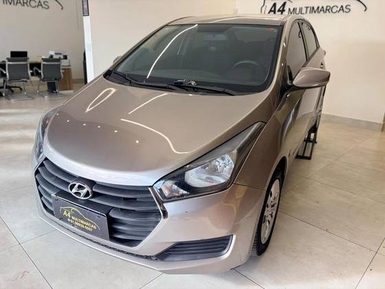HYUNDAI HB20 1.6 COMFORT PLUS 16V FLEX 4P MANUAL