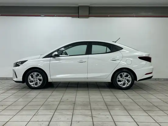 HYUNDAI-HB20S-2026