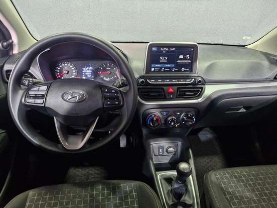 HYUNDAI-HB20S-2025