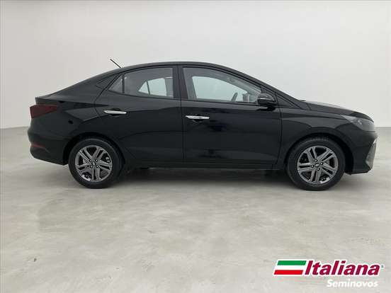 HYUNDAI-HB20S-2025