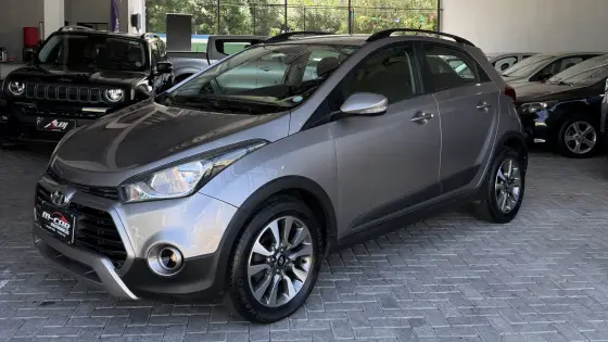 HYUNDAI HB20X 1.6 16V STYLE FLEX 4P AUTOMÁTICO