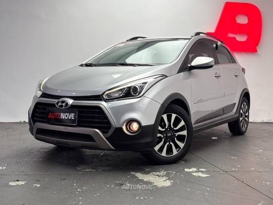 HYUNDAI HB20X 1.6 16V PREMIUM FLEX 4P AUTOMÁTICO