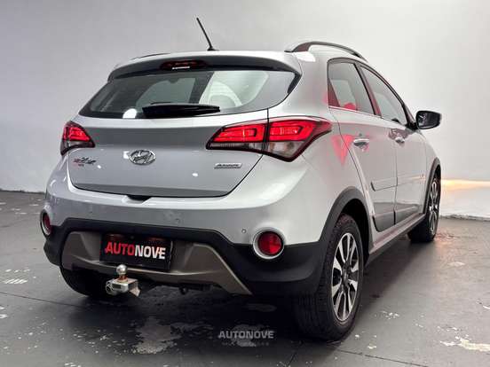 HYUNDAI-HB20X-1.6 16V PREMIUM FLEX 4P AUTOMÁTICO HYUNDAI-HB20X-2019