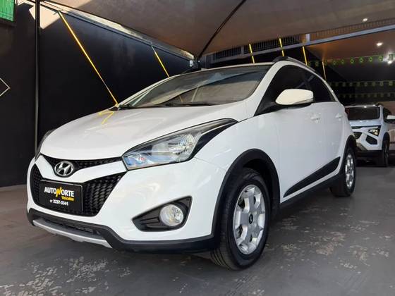 HYUNDAI HB20X 1.6 16V PREMIUM FLEX 4P AUTOMÁTICO