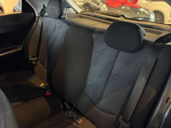 HYUNDAI-HB20X-1.6 16V STYLE FLEX 4P MANUAL HYUNDAI-HB20X-2014