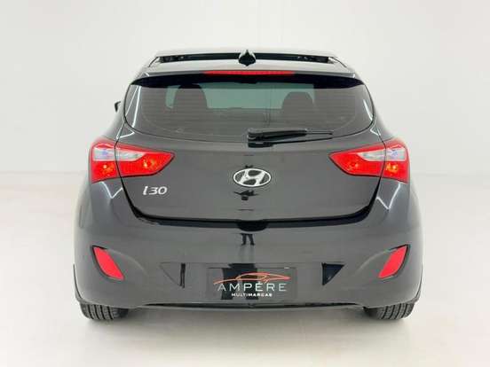 HYUNDAI-I30-2015