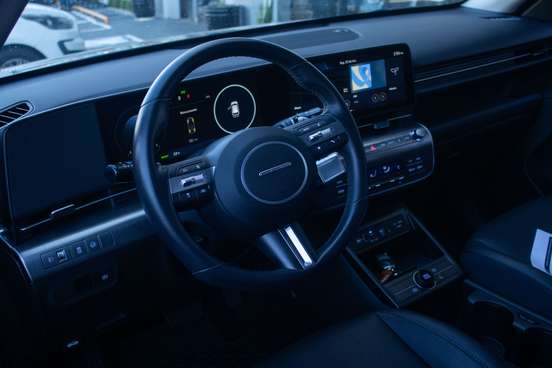 HYUNDAI-KONA-2025
