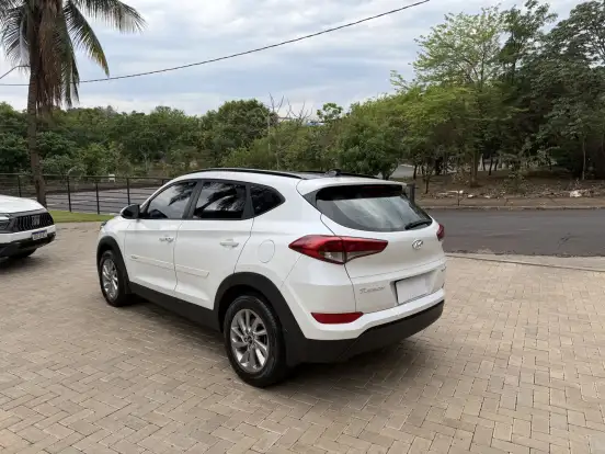 HYUNDAI-TUCSON-2018