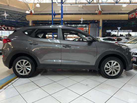 HYUNDAI-TUCSON-1.6 16V T-GDI GASOLINA GLS ECOSHIFT HYUNDAI-TUCSON-2022