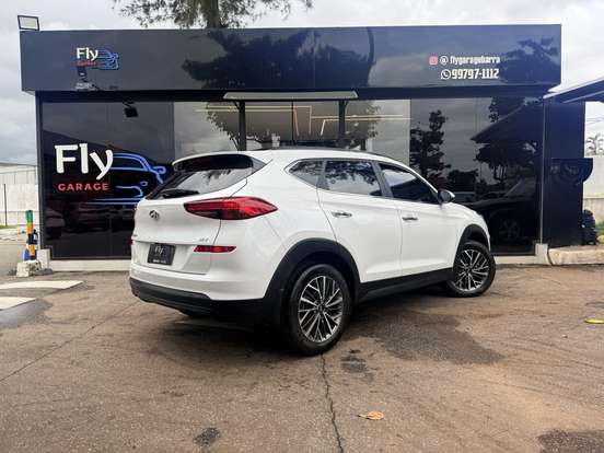 HYUNDAI-TUCSON-2024