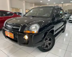 HYUNDAI TUCSON 2.0 MPFI GLS 16V 143CV 2WD FLEX 4P AUTOMÁTICO HYUNDAI TUCSON 2.0 MPFI GLS 16V 143CV 2WD FLEX 4P AUTOMÁTICO