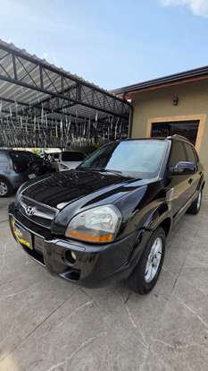 HYUNDAI-TUCSON-2.0 MPFI GL 16V 2WD GASOLINA 4P AUTOMÁTICO HYUNDAI-TUCSON-2011