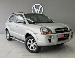 HYUNDAI TUCSON 2.0 MPFI GLS 16V 143CV 2WD FLEX 4P AUTOMÁTICO HYUNDAI TUCSON 2.0 MPFI GLS 16V 143CV 2WD FLEX 4P AUTOMÁTICO