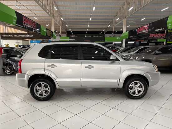 HYUNDAI-TUCSON-2.0 MPFI GLS 16V 143CV 2WD FLEX 4P AUTOMÁTICO HYUNDAI-TUCSON-2016