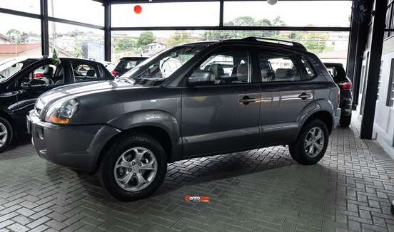 HYUNDAI-TUCSON-2.0 MPFI GLS 16V 143CV 2WD FLEX 4P AUTOMÁTICO HYUNDAI-TUCSON-2015