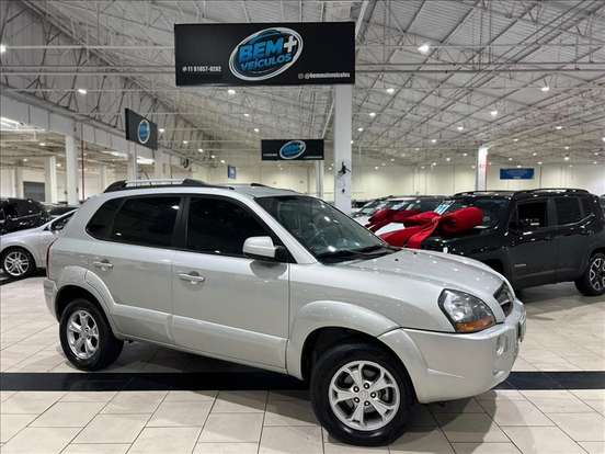 HYUNDAI-TUCSON-2013