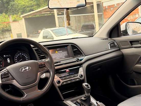 HYUNDAI-ELANTRA-2.0 16V FLEX SPECIAL EDITION 4P AUTOMÁTICO HYUNDAI-ELANTRA-2016