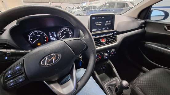 HYUNDAI-HB20-2021