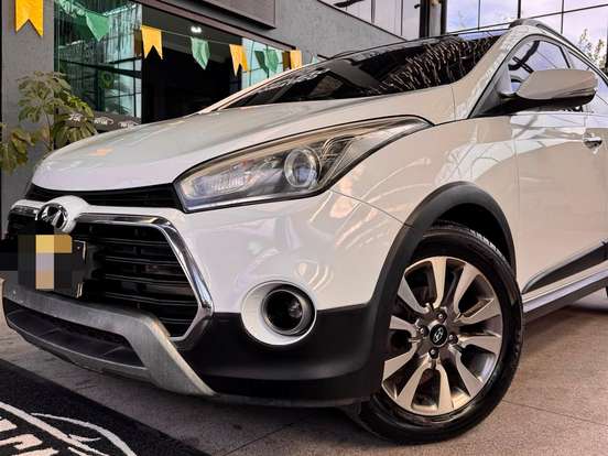 HYUNDAI-HB20-1.6 PREMIUM 16V FLEX 4P AUTOMÁTICO HYUNDAI-HB20-2016