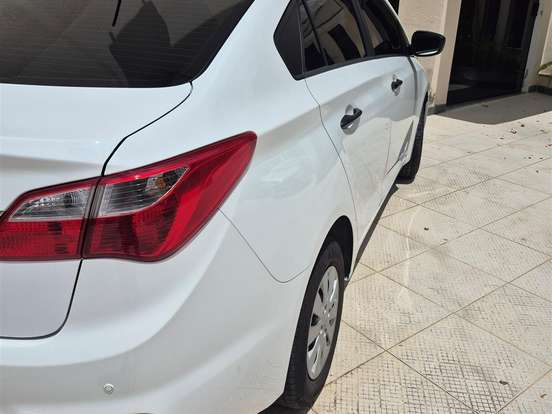 HYUNDAI-HB20S-1.0 UNIQUE 12V FLEX 4P MANUAL HYUNDAI-HB20S-2019