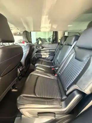 JEEP-COMMANDER-2022