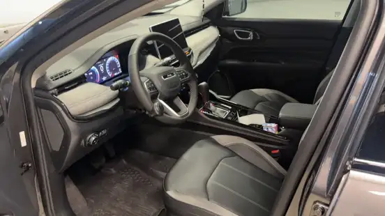 JEEP-COMMANDER-2025