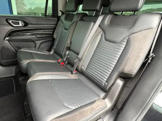 JEEP-COMMANDER-1.3 T270 TURBO FLEX LIMITED AT6 JEEP-COMMANDER-2023