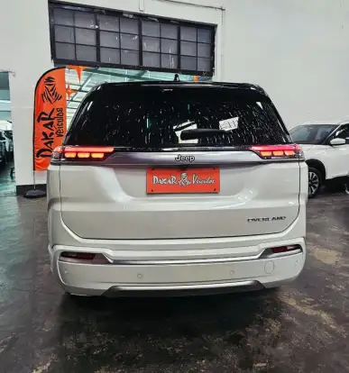 JEEP-COMMANDER-2021