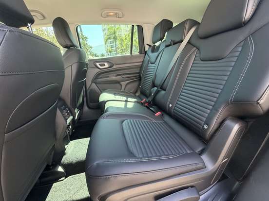 JEEP-COMMANDER-1.3 T270 TURBO FLEX LONGITUDE AT6 JEEP-COMMANDER-2026