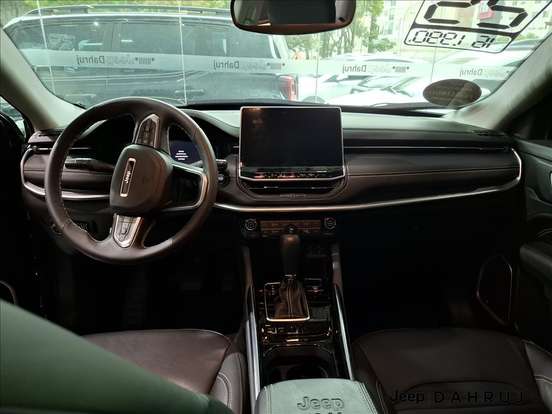 JEEP-COMMANDER-2024